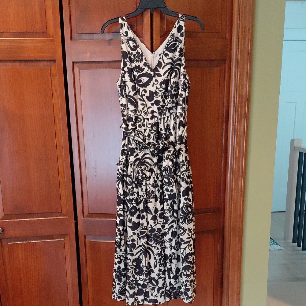 Ann Taylor Black and Cream Midi Dress